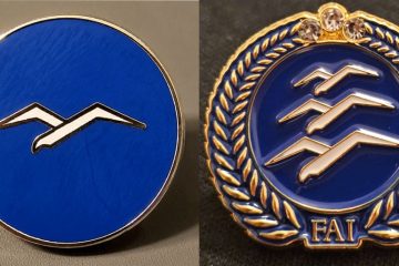 Gliding badges – when a small pin carries hundreds of kilometers behind it